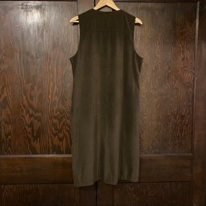 Vintage Talbots 14 button up sueded midi dress!